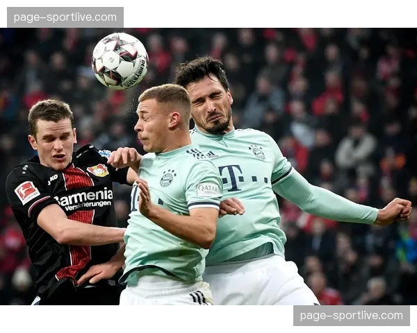 德甲天王山之战：勒沃库森3-2绝杀拜仁，提前五轮卫冕联赛冠军