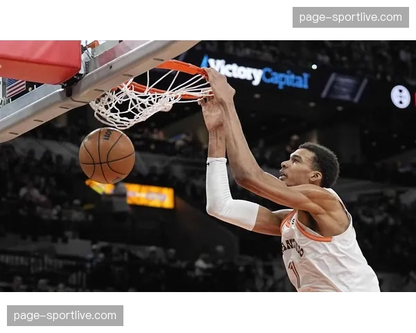 文班亚马对阵掘金砍下40分20篮板,马刺加时惜败 文班亚马对阵掘金砍下40分20篮板,马刺加时惜败