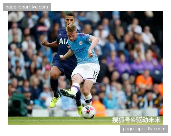 曼城进攻结构变化：从中路集中取代边中结合，战术重心明显内收